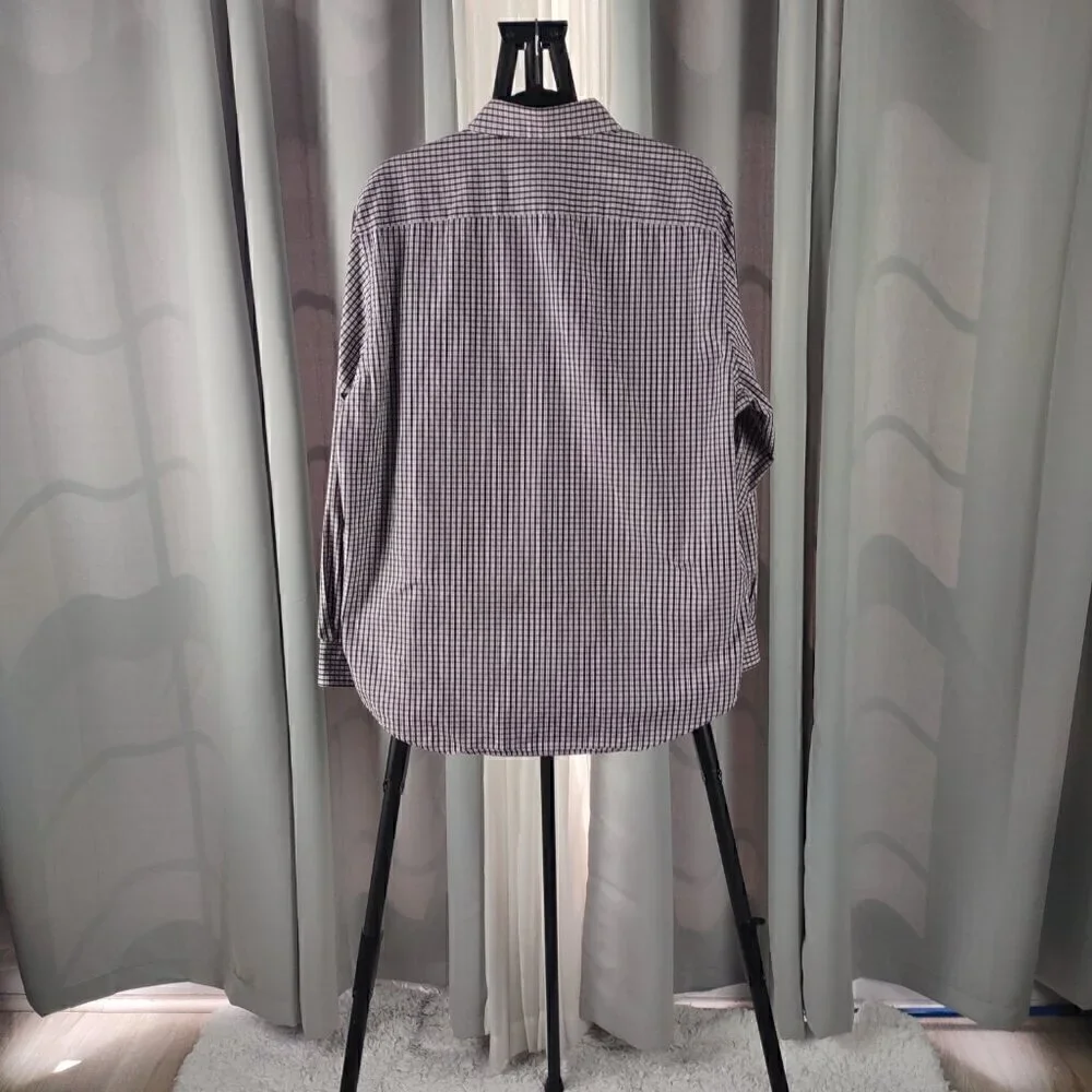 Croft & Barrow Cotton Blend Burgundy & White Checkered Button-Down Shirt. Size L